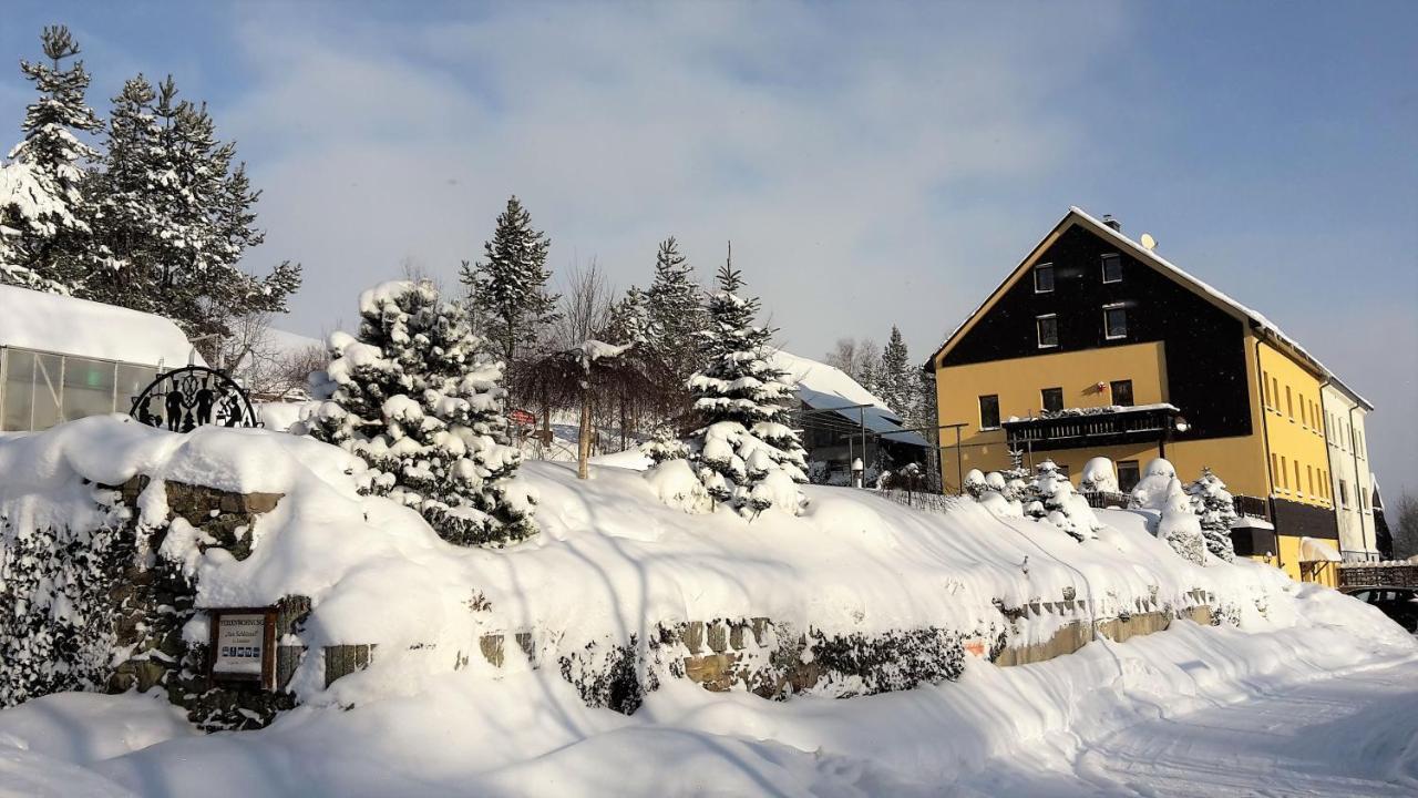 Ferienwohnungen "Am Schloessel" Oberwiesenthal Zewnętrze zdjęcie